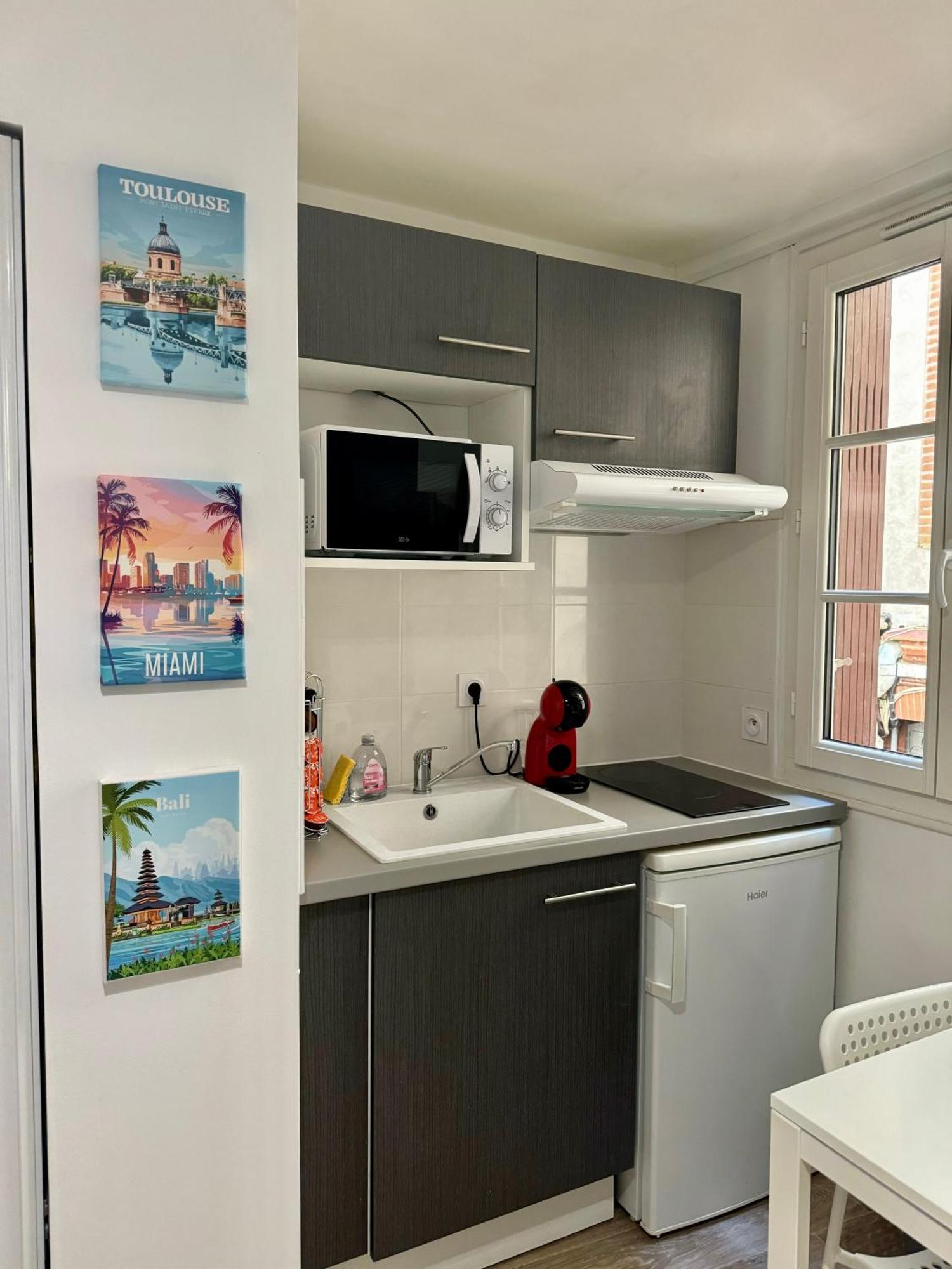 Studio Cozy Au Coeur Des Carmes Toulouse Exteriör bild
